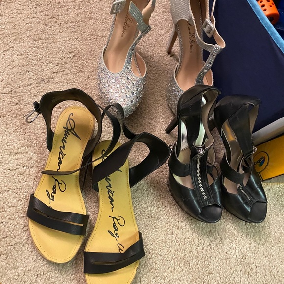 Woman Heels - Picture 2 of 2